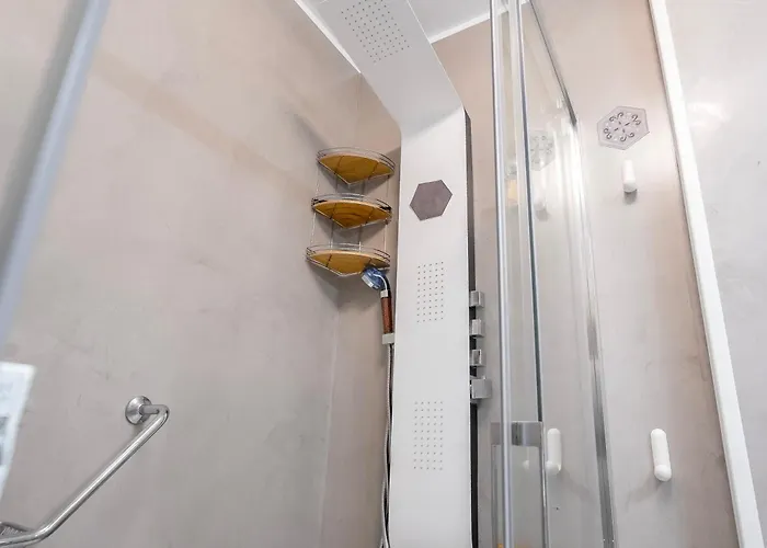 Tasteful 1Bd Apartment With Pool, Oceanfront Terrace, B82